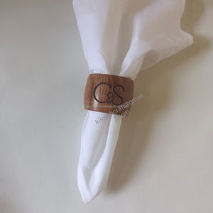 Superbe Anneau de Serviette en Bois Gravé Personnalisé Décoration de Table Classique pour Hôtel Personnalisé avec Couleur et Taille Personnalisées pour les Accessoires de Fête - Product Image 4