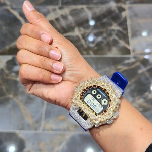Boîtier de montre en acier inoxydable plaqué or avec cristaux de saphir et moissanite glacés, montre numérique à quartz pour homme, bijoux hip-hop - Product Image 2