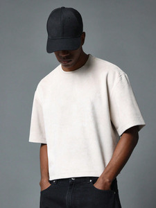 Camisetas de gamuza extragrandes premium para hombre con bordado de número personalizado y logo 3D, estilo boxy con hombros caídos - Product Image 2