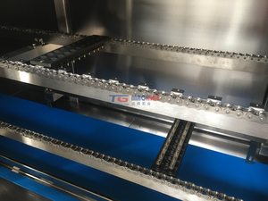 Sucette de bonbons durs automatique de haute qualité faisant la machine nouvel état PLC portant des caractéristiques de dépôt de forme différente - Product Image 6