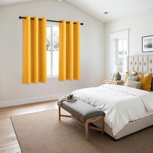 Tende Oscuranti Termoisolanti con Occhielli Solidi Gialle per Camera da Letto e Soggiorno, Lunghezza 63 Pollici, 2 Pannelli - Product Image 4