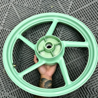Özel RAL Renkli Polyester Toz Boya, Yarı Parlak ve Elektrostatik Sprey ile Tekerlekler için