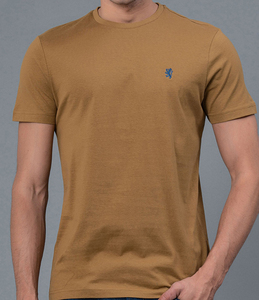 เสื้อยืดกีฬาผู้ชาย ผ้าฝ้าย 100% สีพื้น น้ำหนักเบา 200 กรัม แห้งเร็ว ระบายอากาศดี รับผลิตตามแบบ OEM สำหรับออกกำลังกาย - Product Image 1