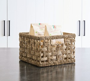 Cesta Redonda Rústica Hecha a Mano con Material Ecológico de Seagrass, Marca Vietrustic ODM, para Almacenamiento de Ropa - Product Image 4
