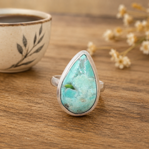 Bague en turquoise naturelle Kingman en forme de poire, en argent sterling 925, sertie à la main, bijou statement pour femme, style bohème, or rose et jaune - Product Image 1