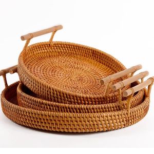 Bandeja decorativa de ratán natural, bandeja tejida con asa, bandeja de ratán para decoración del hogar, bandeja de ratán hecha a mano para servir. - Product Image 1