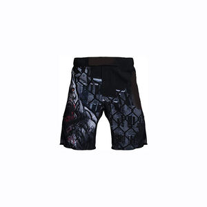 Shorts de boxe pour hommes en coton vert 100 % avec impression par transfert thermique, bordure blanche, logo personnalisé sur le devant, coupe classique, taille à cordon de serrage - Product Image 4
