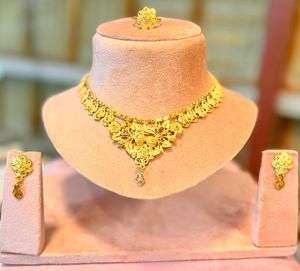 24K <b>Gold</b> Plated Dubai Vintage Fashion Jewelry <b>Set</b> Classic Pearl Flower Necklace Earrings <b>Bangles</b> Combs Brooches for Women - Product Image 5