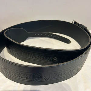 Cinturón de Cuero Negro Grabado 2026, Ajustable, Tradicional, de Primera Calidad, para Kilt de Highlanders, Venta al Por Mayor - Product Image 1