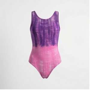 Traje de baño de una pieza con efecto tie-dye para mujer, cuello redondo, degradado rosa, elástico - Product Image 1
