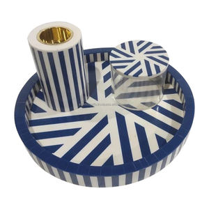 Ensemble de brûleurs d'encens Bakhoor en résine noire et blanche faits à la main avec boîte à plateau Mubkhara et brûleur pour une utilisation aromatique - Product Image 3