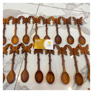 Cuchara para Servir de Madera Natural Premium con Diseño de Mariposa, Ecológica, Apta para Lavavajillas, Extra Larga, Proveedor al por Mayor, Exportación - CARYLN - Product Image 1