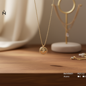 Collana con Ciondolo Lettera P Marca Z, Catena Snake in Acciaio Oro e Argento 2Cm, Gioielli Classici Unisex per Uso Quotidiano - Product Image 2