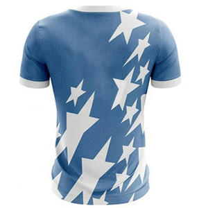 Camiseta de Manga Corta Azul para Hombre, Cuello Redondo, Estilo Casual, Estampado de Estrellas Blancas, Patrón Geométrico, Tejido de Punto Jersey, Transpirable, Corte Regular - Product Image 2