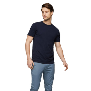 T-shirt d'été pour homme, en coton doux et respirant, décontracté, pour la course à pied, le fitness et le quotidien - Product Image 3