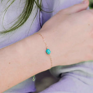 สร้อยข้อมือหินเทอร์ควอยซ์ดิบทำมือ - เงินแท้ 925 ชุบทอง - เครื่องประดับโซ่เชื่อมสำหรับผู้หญิงแบบซ้อนได้ - Product Image 2