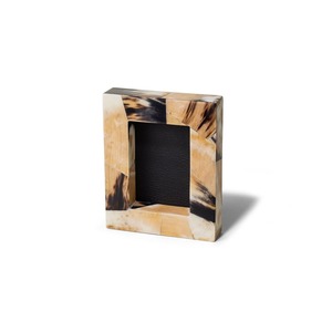 Marco de Fotos Color Beige con Tallado, para Mesa o Escritorio, Hecho a Mano por Perfect Enterprises - Product Image 6