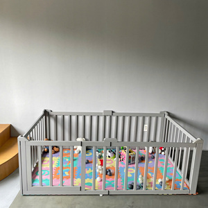 Parque de juegos de madera para bebés, centro de actividades, tamaño y forma ajustables, corral portátil, valla ecológica y duradera para bebés, área de juegos con puerta. - Product Image 2