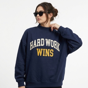 Sweat-shirt oversize personnalisé pour femme à col montant avec imprimé lettres audacieuses, en molleton crème, à manches longues et épaules tombantes - Product Image 6