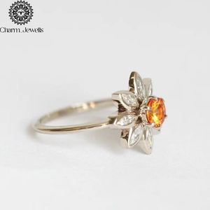 Anillo de compromiso y eternidad Charm_Jewells para mujer, chapado en oro rosa de 18K, plata, moissanita talla cojín, engaste clásico de puntas, IGI - Product Image 5