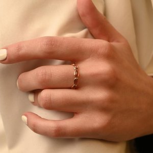 แหวนแต่งงานทองคำ 18K พิงค์ทัวร์มาลีนแบบครึ่งวง - Product Image 6