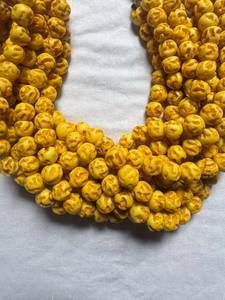 Cuentas de Resina con Textura de Flor en 13 Colores al por Mayor |   Cuentas Redondas Talladas de 10 mm y 12 mm |   Caja de Joyería Bohemia al por Mayor para Creación de Joyas - Product Image 4