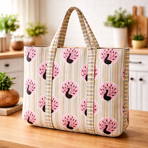 กระเป๋าผ้าฝ้ายพิมพ์ลายนกยูงสีเบจความจุขนาดใหญ่กระเป๋าช้อปปิ้งแบบใช้ซ้ำได้เป็นมิตรกับสิ่งแวดล้อมกระเป๋าสะพายไหล่ผู้หญิงขายส่ง - Product Image 1