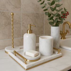 Juego de accesorios de baño de mármol y metal de la más alta calidad que eleva los elementos esenciales del baño diario a un nivel de estilo. - Product Image 3