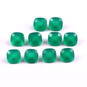Lote al por mayor de piedras preciosas sueltas de ónix verde natural de 6x6 mm, corte cuadrado tipo cojín, facetadas y calibradas, para la fabricación de joyas. - Product Image 1