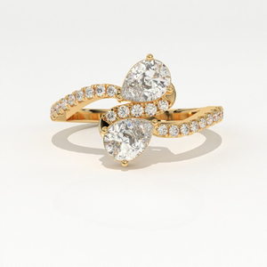 Anillo de Compromiso Aarinya para Mujer, con Dos Diamantes Cultivados en Laboratorio, Corte Pera, Chapado en Oro de 14K, Certificado IGI, Diseño Serpentine Bypass - Product Image 1