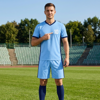 Uniforme de Fútbol Transpirable de Secado Rápido Unisex Más Vendido, Conjunto de Camiseta de Fútbol Azul Cielo Marino Sublimada, Ropa Deportiva de Entrenamiento de Verano