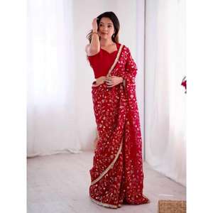 Hermoso Lehenga Choli de Diseñador, Tela de Seda Crujiente del Mismo Color, Trabajo de Lentejuelas, Blusa Incluida, Estilo Moderno para Fiestas - Product Image 1