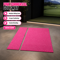 Tapis de golf modulaire en nylon rose personnalisé avec logo pour terrain de golf commercial intérieur