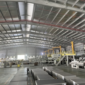 Suelo Vinílico SPC Impermeable de 5mm de Espesor con Base, Directo de Fábrica, para Decoración del Hogar - Product Image 1