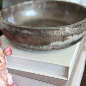 Offre Spéciale : Bol Décoratif en Résine Époxy Fait Main, Bol de Service Moderne pour la Maison et la Cuisine, Disponible à la Vente - Product Image 3