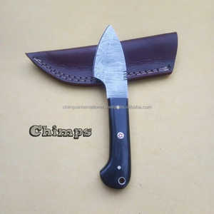 Cuchillo de caza de acero de Damasco forjado a mano cuchillo desplumador todos los días llevar cuchillo de hoja fija mango de madera alta visibilidad en Stock - Product Image 4