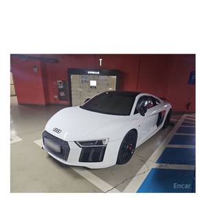 Audi R8 5.2 V10 Plus Coupé, Modelo Noviembre 2017, 69,775 km, con Volante a la Izquierda - Product Image 4