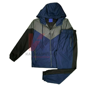 Survêtement coupe ample streetwear pour homme : coupe-vent, sweat à capuche oversize et pantalon de jogging – Prix de gros - Product Image 1