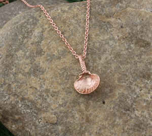 Collier pendentif coquillage de luxe en argent sterling plaqué or pour femme, bijou fantaisie inspiré de la mer, idéal pour les fiançailles, vente en gros - Product Image 2