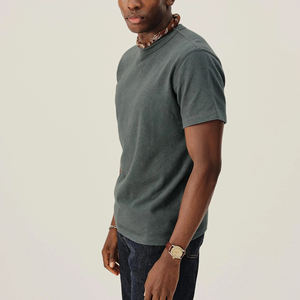 Camiseta de Hombre 100% Algodón, Tendencia Actual, con Logotipo Personalizado Serigrafiado, 210 g/m², Lisa, Estilo Hip Hop Urbano, Manga Corta, Corte Holgado - Product Image 2