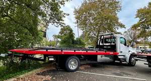Camión Tractor 6x4 con Volante a la Izquierda, Motor Diésel de Alta Resistencia para Transporte Logístico Internacional de Carga - Product Image 6