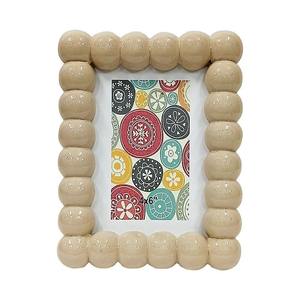 Cadre photo élégant et personnalisable en bois et résine pour photos de mariage, cadeaux festifs, intérieurs haut de gamme, fusion moderne et classique - Product Image 2