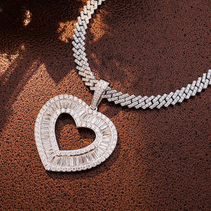 Pendentif en zircon en forme de cœur avec chaîne en acier inoxydable plaqué rhodium, bijou romantique unisexe, cadeau - Product Image 3