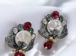 Boucles d'oreilles de luxe en perles rouges et pierres de zircon pour femmes pour mariage ou fiançailles fête porter des accessoires de mode - Product Image 2