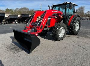 Tractor Massey Ferguson MF 4707 Nuevo Modelo 2025 con Cargador Frontal FL.3522 en Venta - Product Image 2