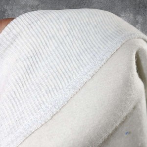 Sudadera Premium de Cuello Alto para Mujer Carmichael, de Algodón Grueso y Felpa, Sudadera Lisa, Proveedor y Fabricante OEM - Product Image 3