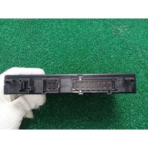ECU และโมดูลคอมพิวเตอร์มือสองสำหรับรถยนต์ E-class รุ่น A1729006903 - Product Image 4