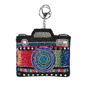 Breloque de téléphone élégante en perles de rocaille brodées, porte-clés unique en perles de rocaille brodées, design ethnique - Product Image 3