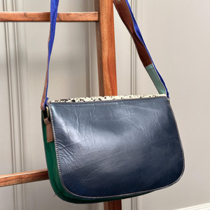 Offre Spéciale sac à main en cuir recyclé multicolore en fourrure de vachette élégante pour femmes multi-usages sacs à bandoulière de style occidental Logo - Product Image 4