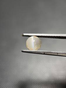 Pierre précieuse naturelle Chrysoberyl Catseye ronde Lehsuniya Rashi Ratan pour la fabrication de bijoux d'Inde du Sud, personnalisable - Product Image 2